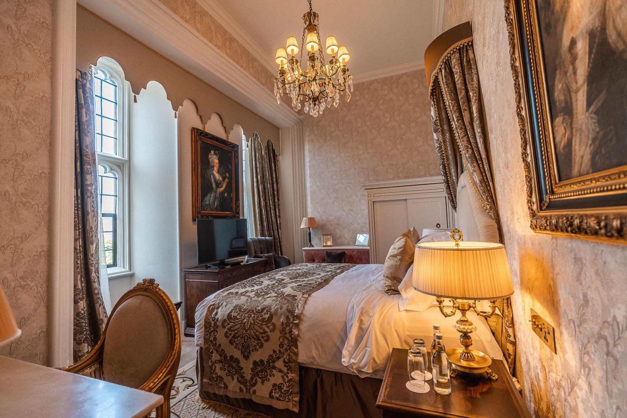 Thornbury Castle - A Relais & Chateaux Hotel Exterior photo