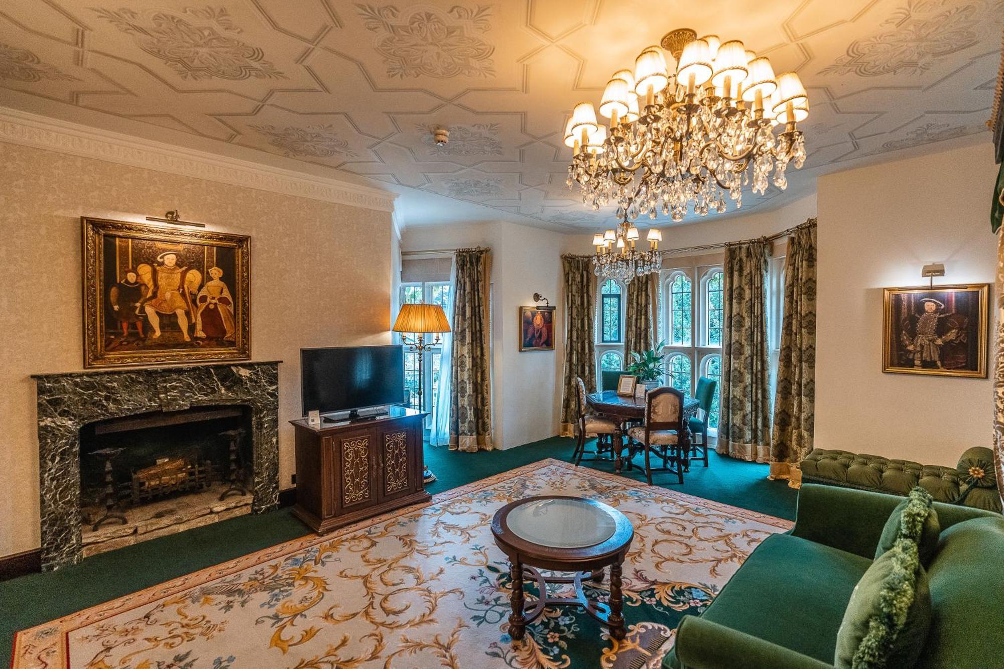 Thornbury Castle - A Relais & Chateaux Hotel Exterior photo